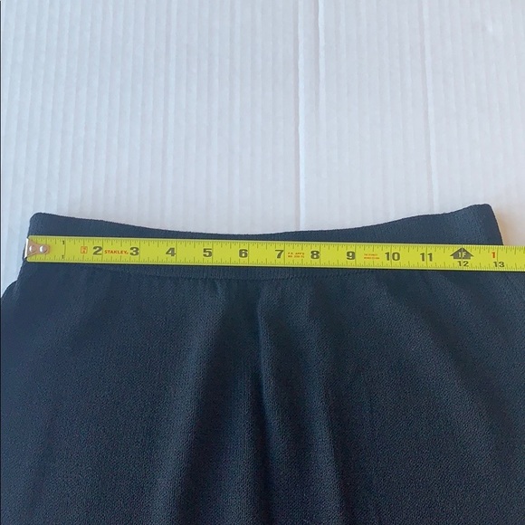 ST. JOHN BASICS | Black Santana Knit Maxi Skirt 6 - Picture 5 of 9
